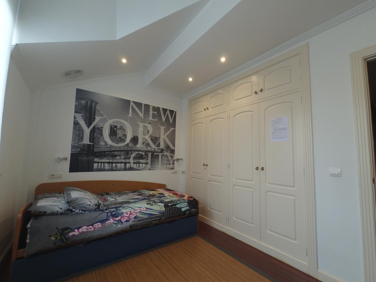 Hhc - Holidays House Compostela Сантьяго-де-Компостела Экстерьер фото